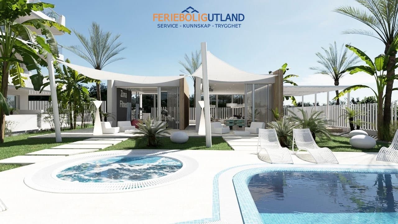 Apartamento de 2 habitaciones en Cabo Roig en venta con piscina garaje - 369.000 € (Ref: 10000808)