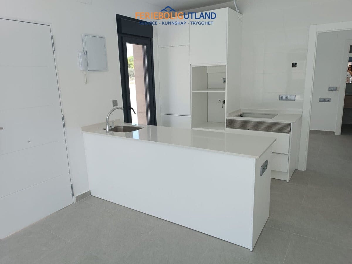 3 Zimmer Doppelhaus zu verkaufen in Daya Nueva mit Pool Garage - 317.000 € (Ref: 10000814)