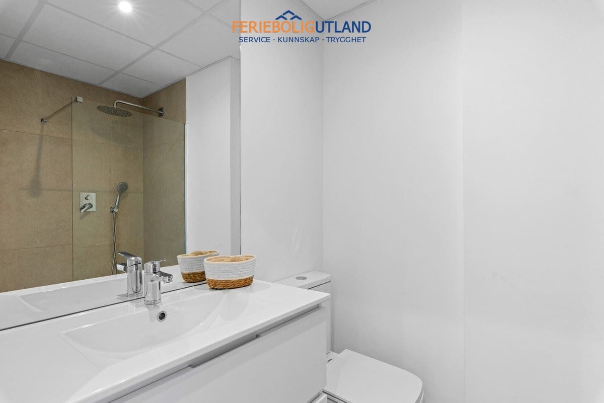 2 soverom Penthouse til salgs i Mar de Cristal med svømmebasseng garasje - € 358 000 (Ref: 10000820)