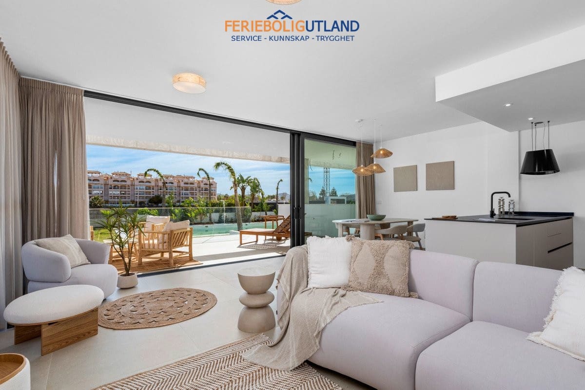 2 soverom Penthouse til salgs i Mar de Cristal med svømmebasseng garasje - € 358 000 (Ref: 10000820)
