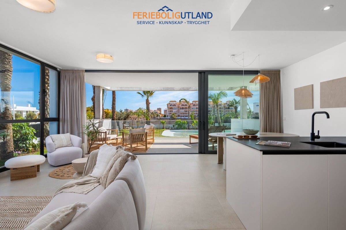 2 soverom Penthouse til salgs i Mar de Cristal med svømmebasseng garasje - € 358 000 (Ref: 10000820)