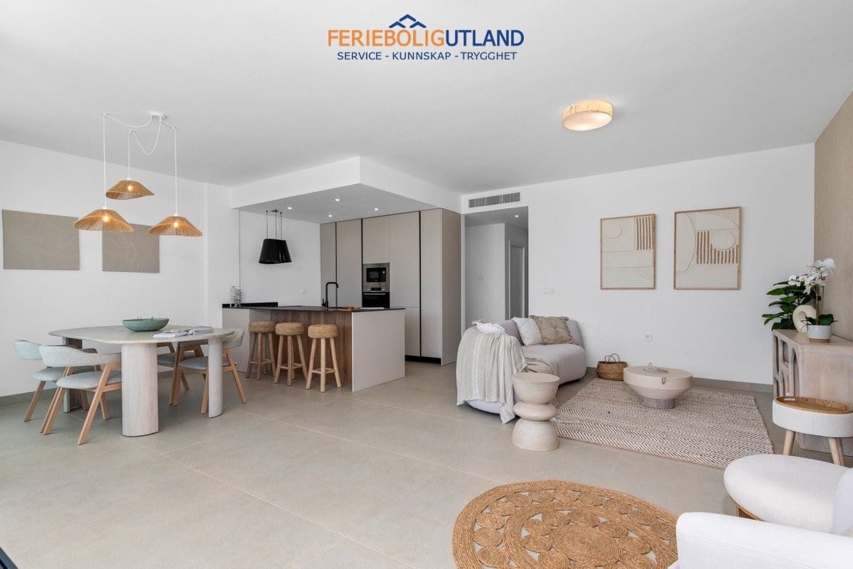 2 soverom Penthouse til salgs i Mar de Cristal med svømmebasseng garasje - € 358 000 (Ref: 10000820)