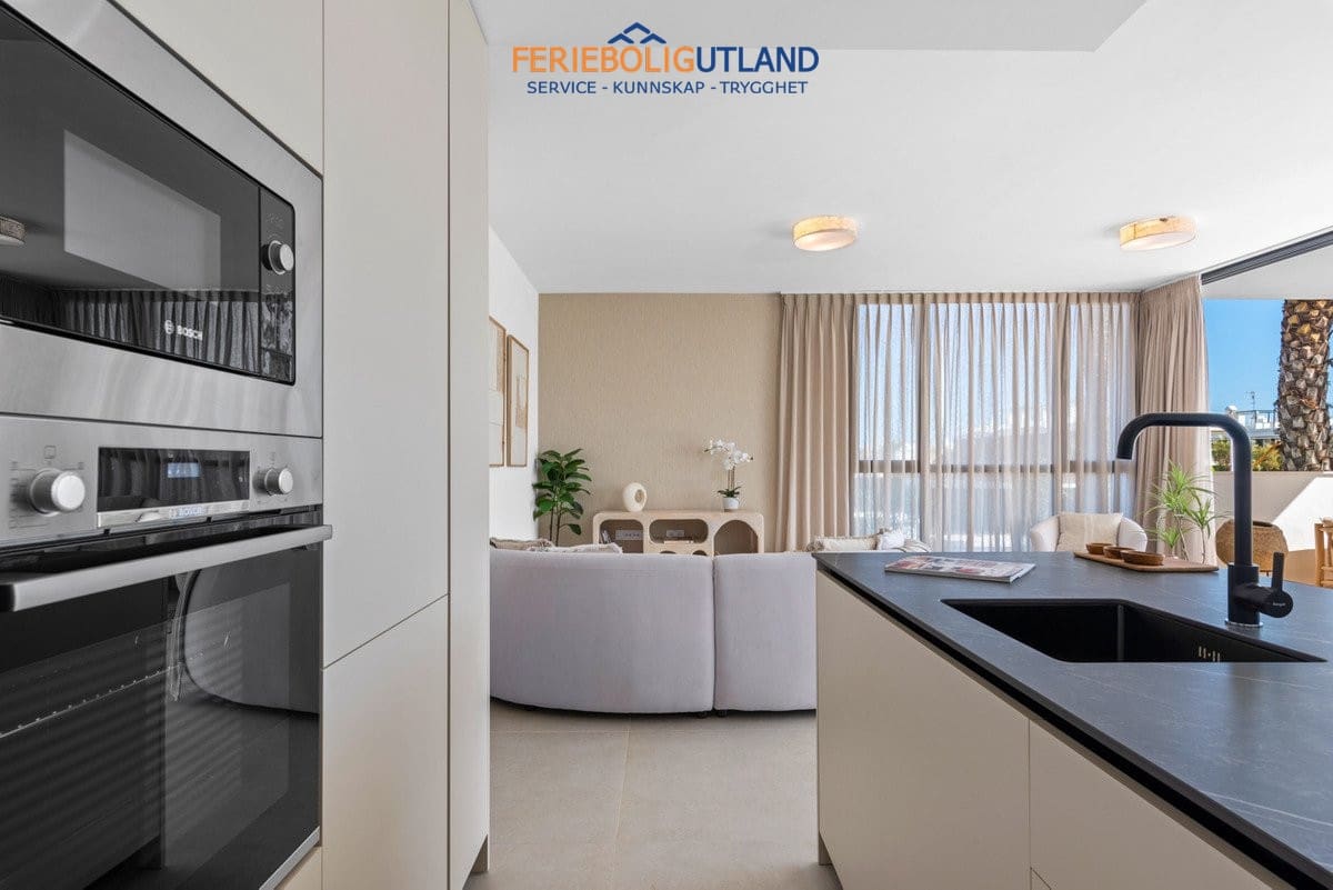 2 soverom Penthouse til salgs i Mar de Cristal med svømmebasseng garasje - € 358 000 (Ref: 10000820)