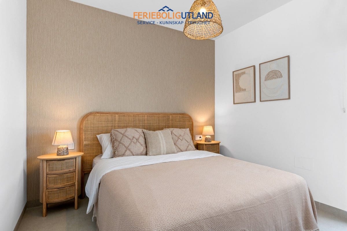2 soverom Penthouse til salgs i Mar de Cristal med svømmebasseng garasje - € 358 000 (Ref: 10000820)