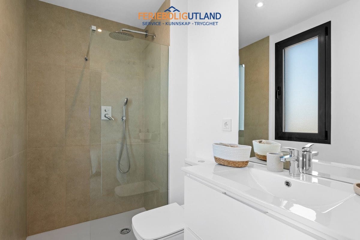 2 soverom Penthouse til salgs i Mar de Cristal med svømmebasseng garasje - € 358 000 (Ref: 10000820)