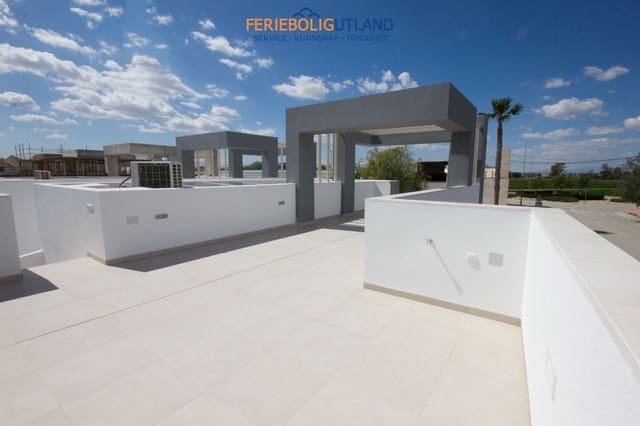3 soverom Hus til salgs i Guardamar del Segura med svømmebasseng garasje - € 308 900 (Ref: 10000823)