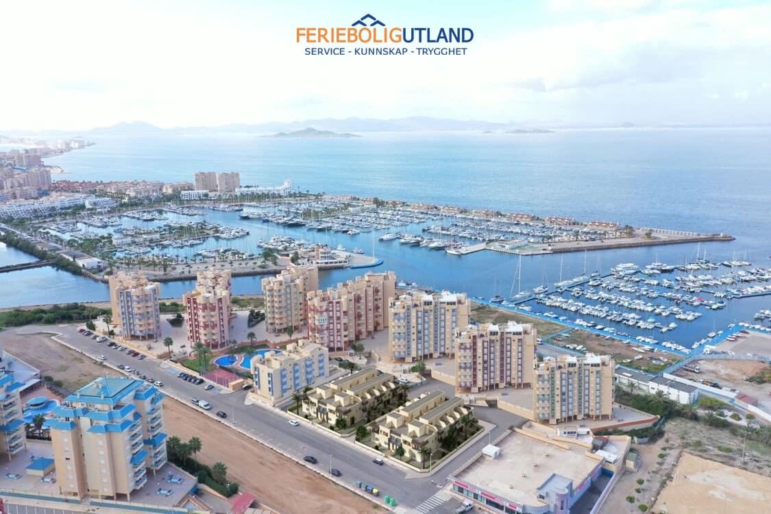 3 soverom Leilighet til salgs i La Manga del Mar Menor med svømmebasseng garasje - € 350 000 (Ref: 10000824)