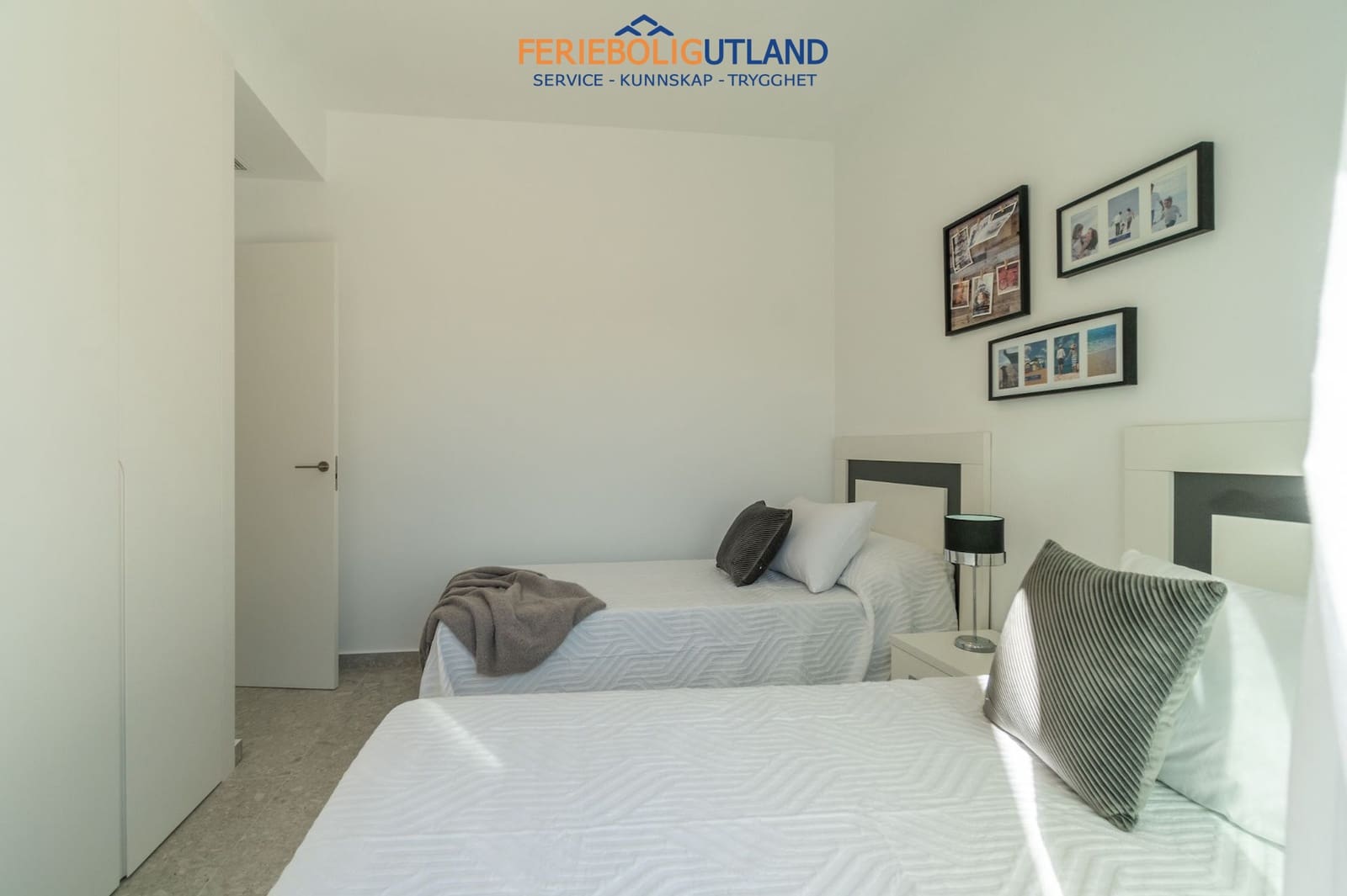 3 bedroom Apartment for sale in Los Balcones with pool garage - € 310,000 (Ref: 10000827)