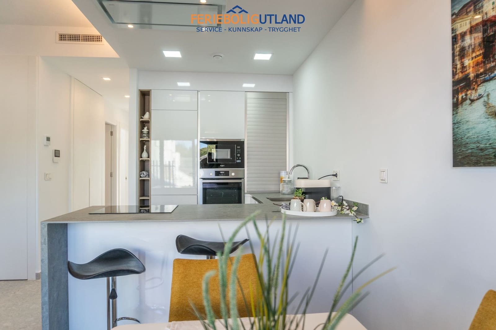 3 bedroom Apartment for sale in Los Balcones with pool garage - € 310,000 (Ref: 10000827)