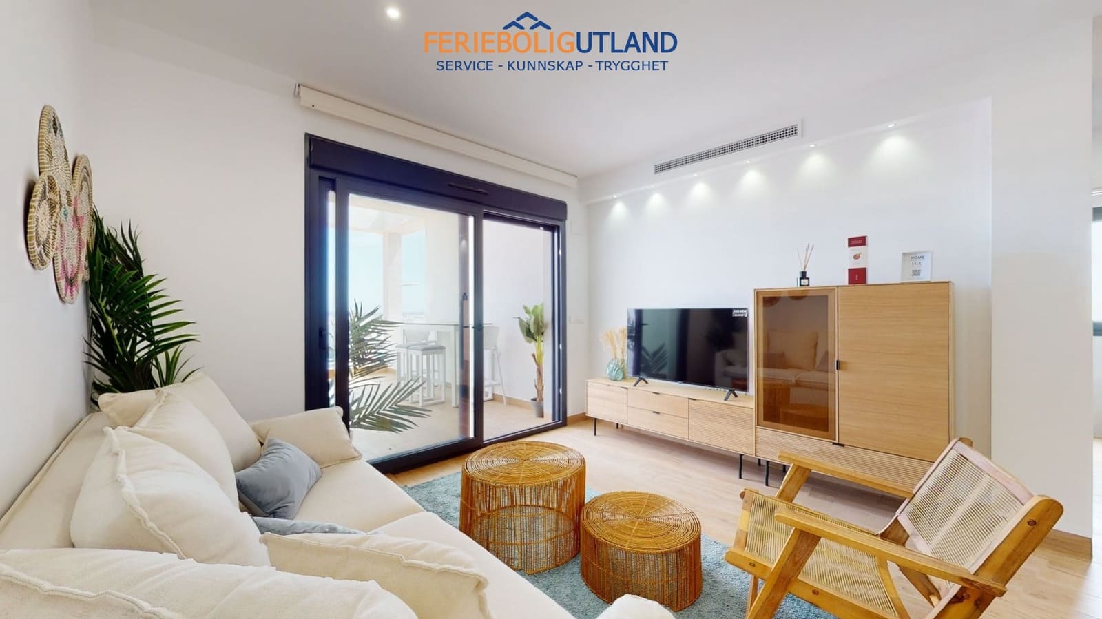 2 soveværelse Bungalow til salg i Torrevieja med swimmingpool - € 309.900 (Ref: 10000829)
