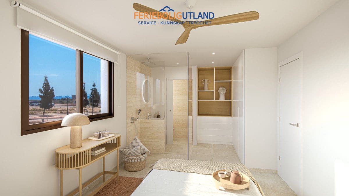 3 soveværelse Penthouse til salg i Los Alcazares med swimmingpool - € 399.000 (Ref: 10000831)