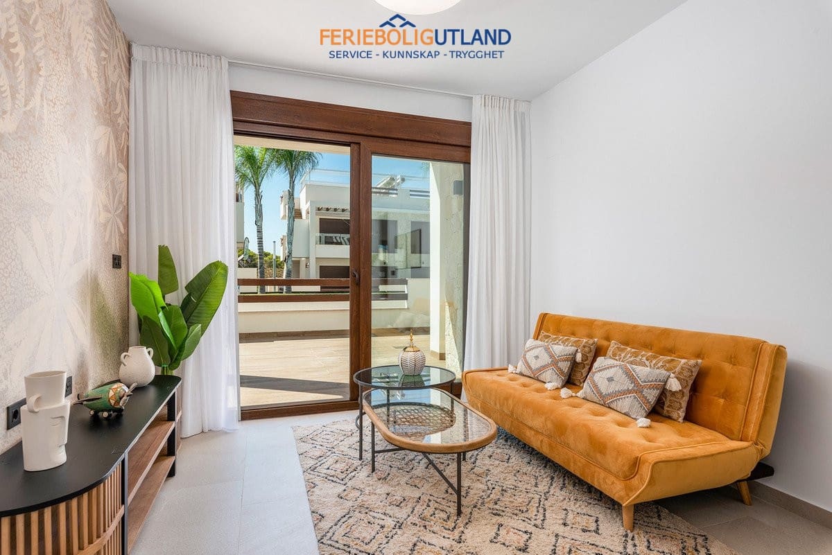 3 soveværelse Lejlighed til salg i Torrevieja med swimmingpool garage - € 310.000 (Ref: 10000836)