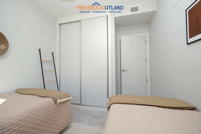 2 soveværelse Lejlighed til salg i Villamartin, Orihuela med swimmingpool garage - € 229.000 (Ref: 10000841)