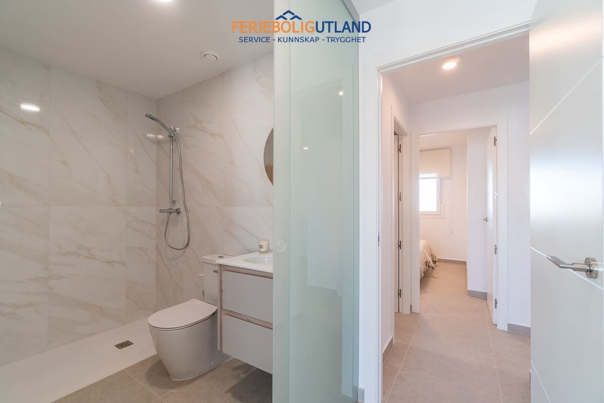 3 soveværelse Penthouse til salg i Playa Flamenca med swimmingpool garage - € 625.000 (Ref: 10000844)