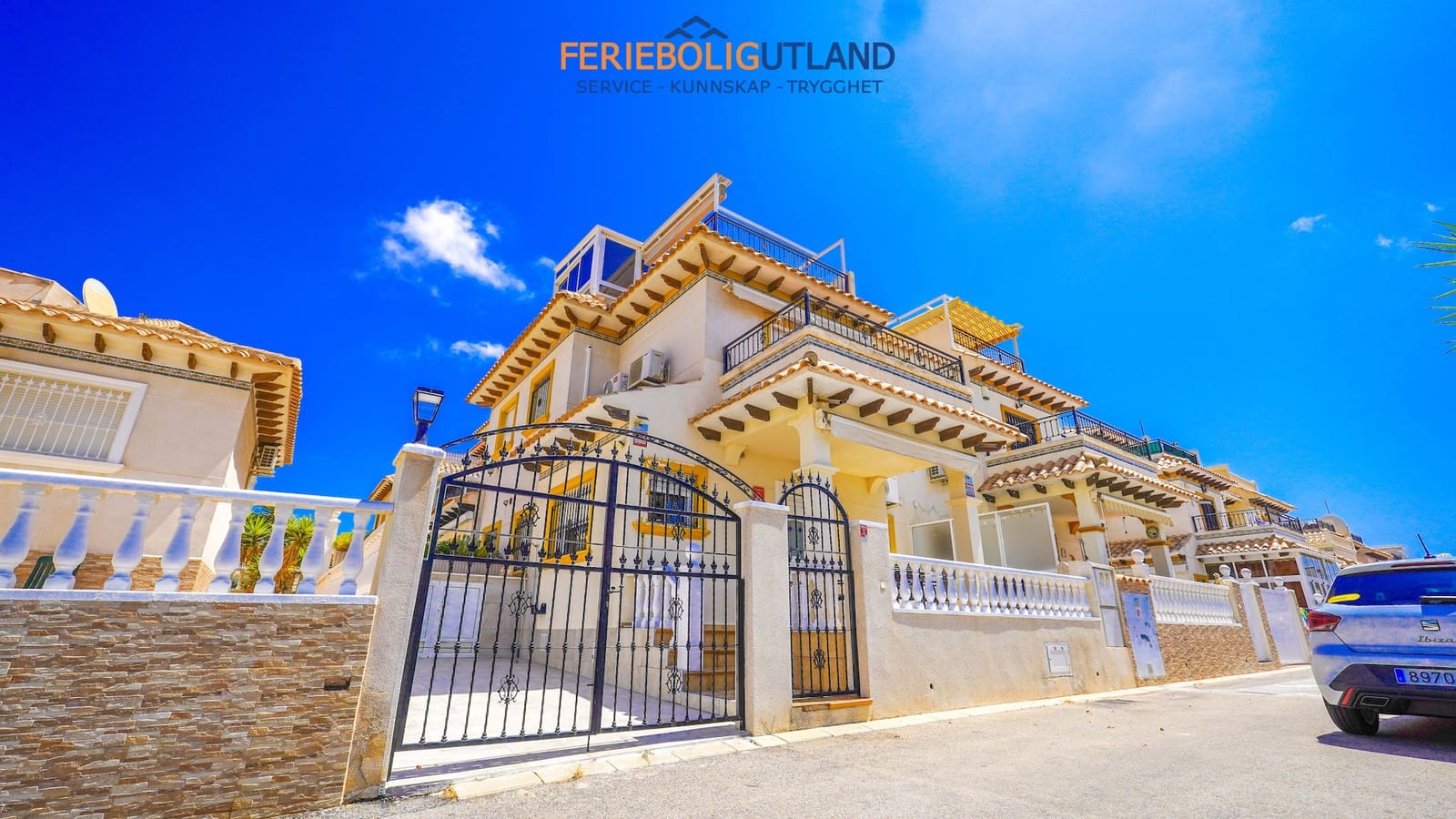 2 bedroom Apartment for sale in Playa Flamenca with pool garage - € 219,000 (Ref: 10000845)