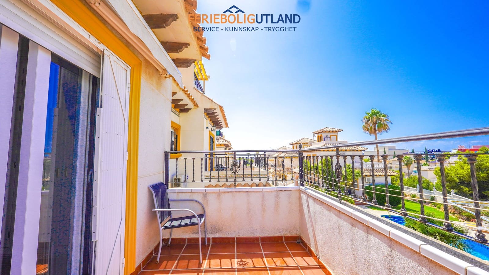 2 bedroom Apartment for sale in Playa Flamenca with pool garage - € 219,000 (Ref: 10000845)