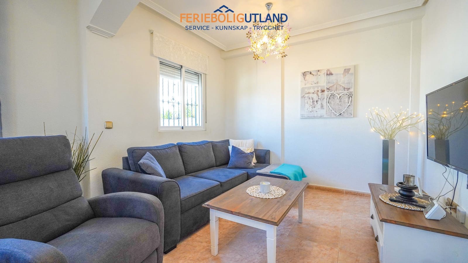 2 bedroom Apartment for sale in Playa Flamenca with pool garage - € 219,000 (Ref: 10000845)