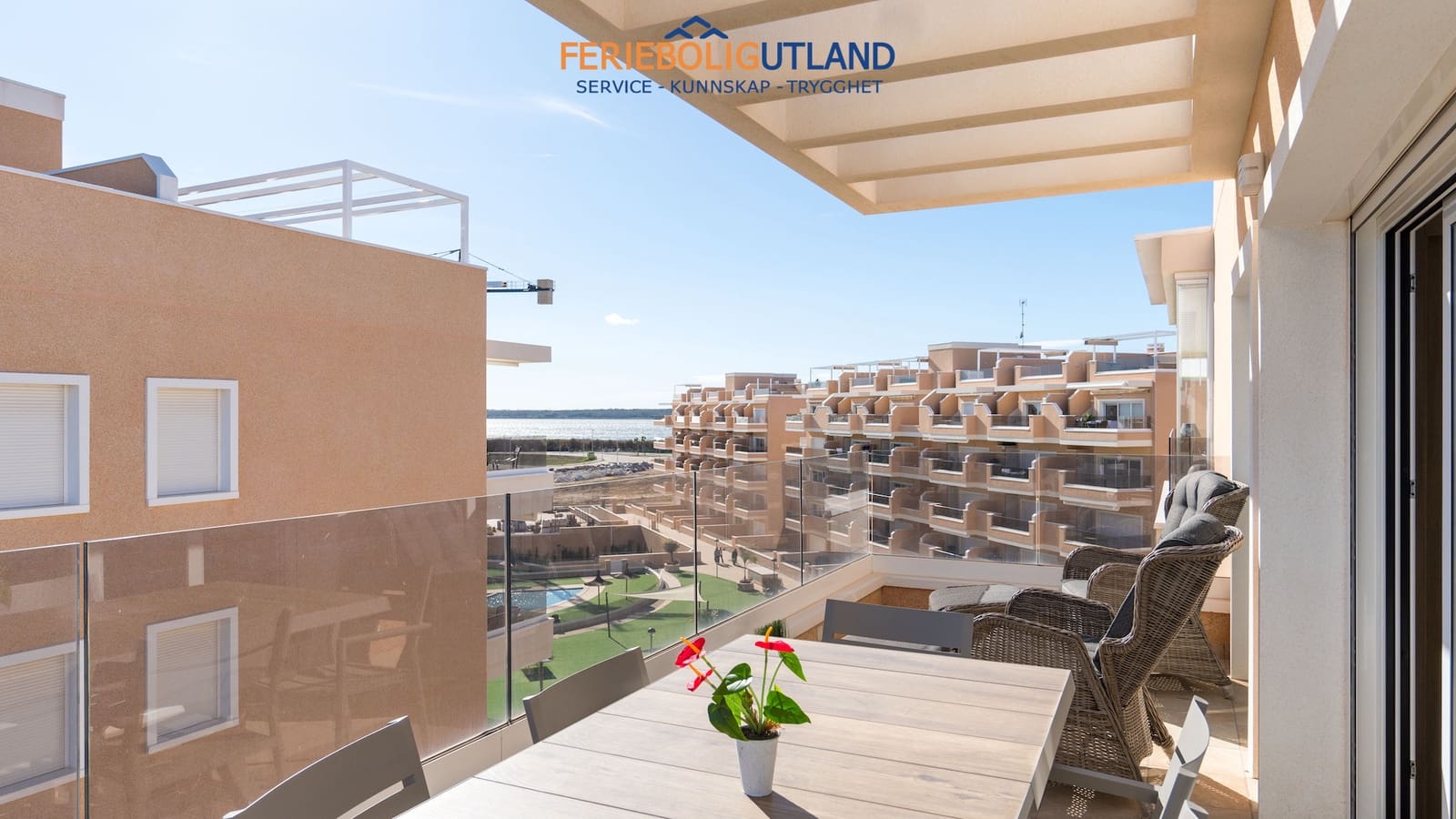3 camera da letto Attico in vendita in El Raso con piscina garage - 379.000 € (Rif: 10000846)