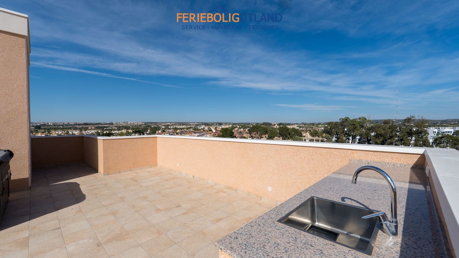 3 camera da letto Attico in vendita in El Raso con piscina garage - 379.000 € (Rif: 10000846)
