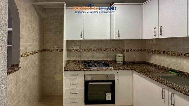 2 bedroom Bungalow for sale in Daya Nueva with pool garage - € 119,000 (Ref: 10000856)