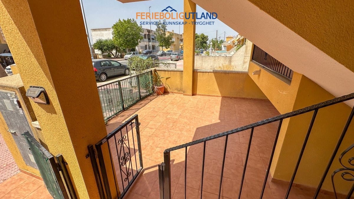 2 Zimmer Bungalow zu verkaufen in Daya Nueva mit Pool Garage - 119.000 € (Ref: 10000856)