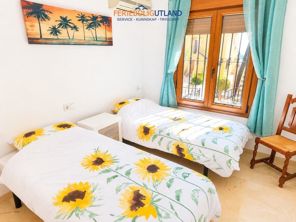Casa de 3 habitaciones en Algorfa en venta con piscina - 249.000 € (Ref: 10000859)