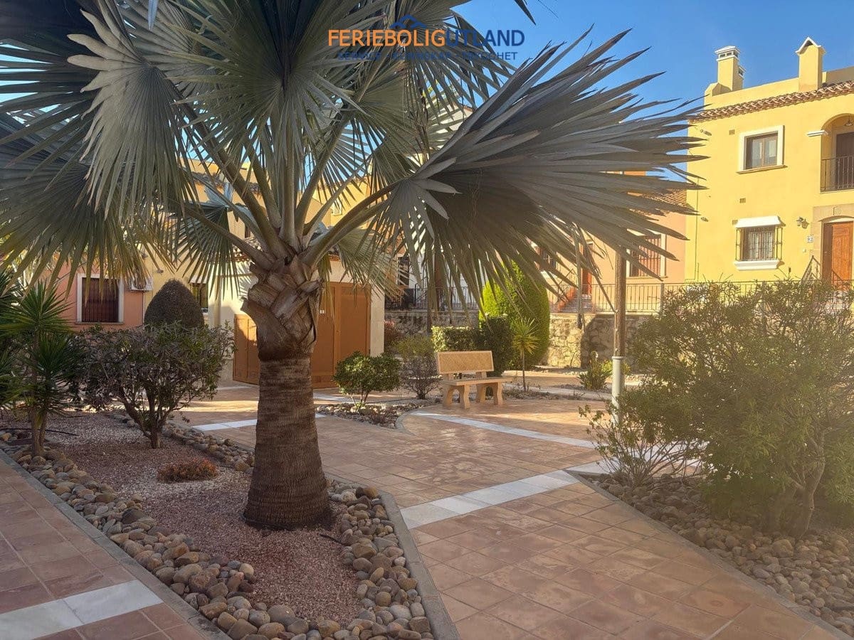 Casa de 3 habitaciones en Algorfa en venta con piscina - 249.000 € (Ref: 10000859)