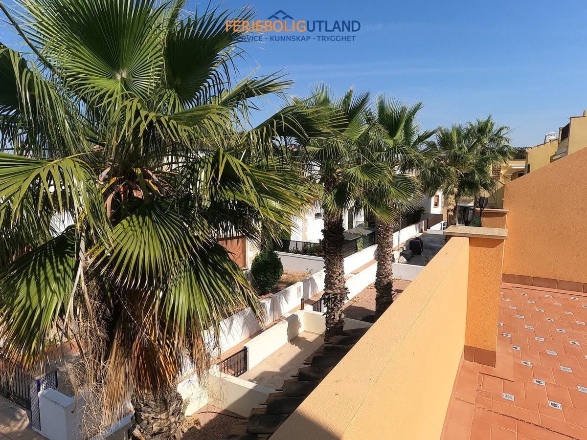Casa de 3 habitaciones en Algorfa en venta con piscina - 249.000 € (Ref: 10000859)