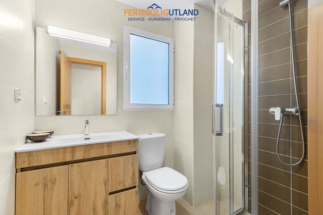 Ático de 2 habitaciones en Lomas de Cabo Roig - Los Dolses, Orihuela en venta con piscina - 202.500 € (Ref: 10000865)