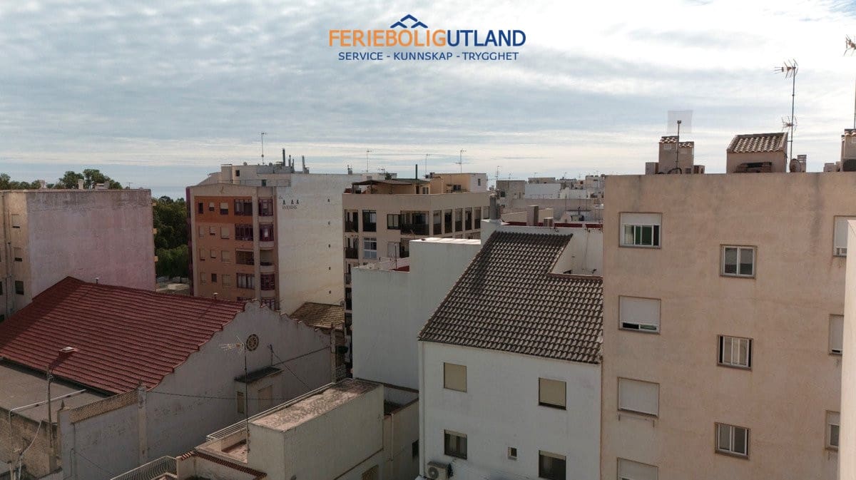 Apartamento de 1 habitación en Guardamar del Segura en venta con piscina garaje - 179.000 € (Ref: 10000866)