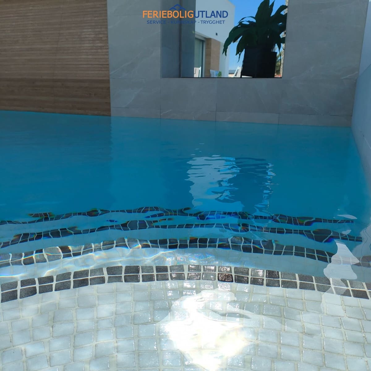 4 soverom Villa til salgs i Ciudad Quesada med svømmebasseng garasje - € 985 000 (Ref: 10000938)