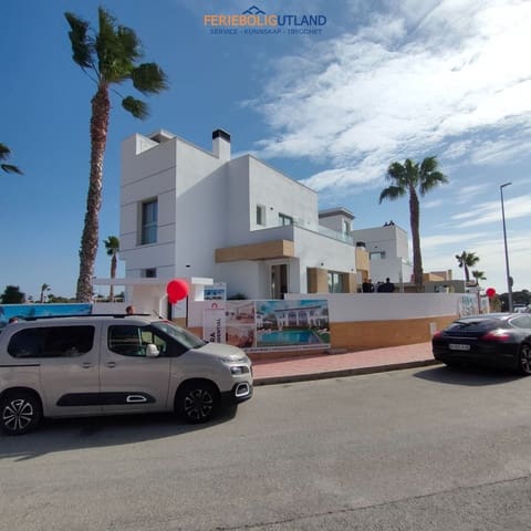 4 sovrum Villa till salu i Ciudad Quesada, Rojales med pool garage - 985 000 € (Ref: 10000938)
