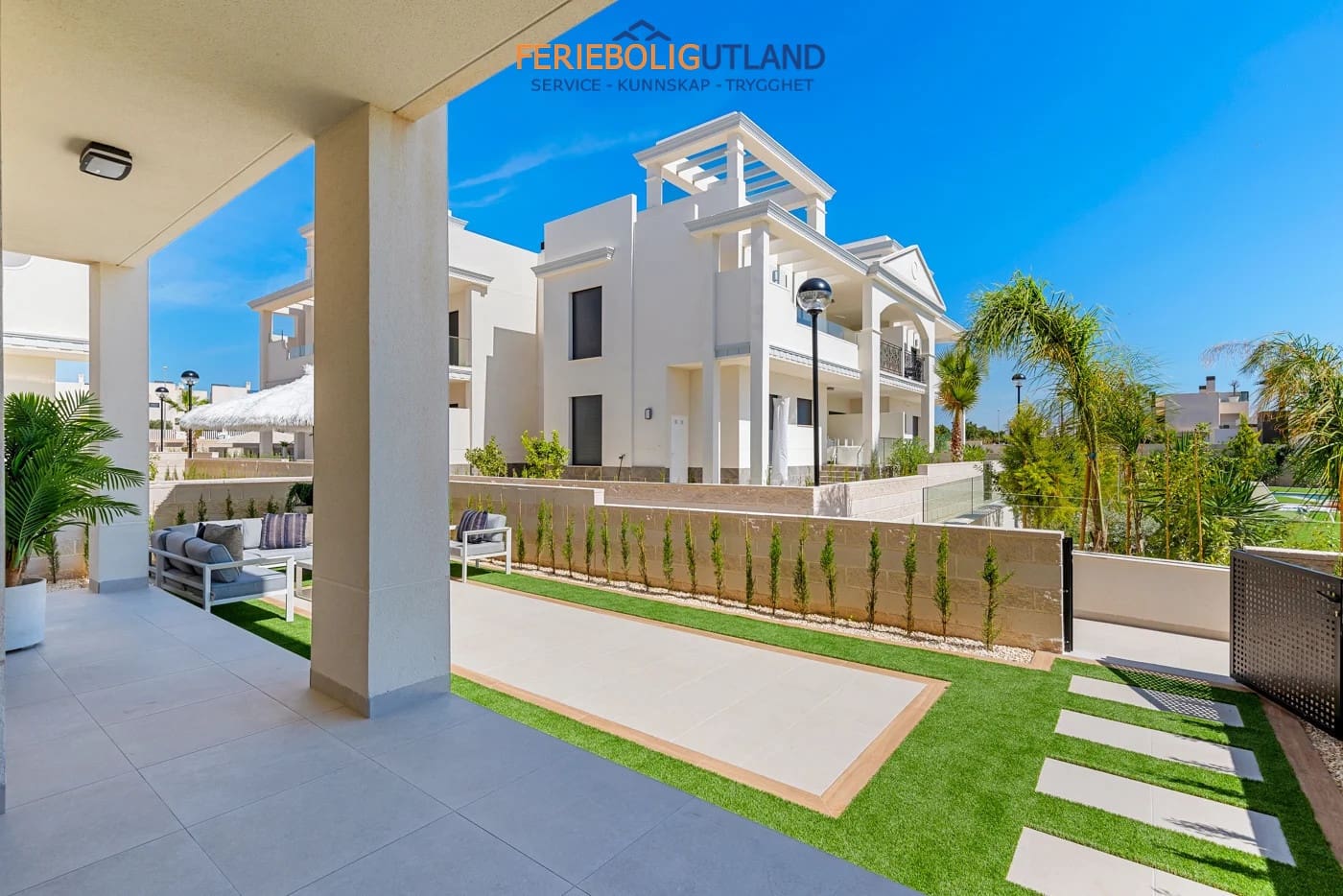 Apartamento de 2 habitaciones en Ciudad Quesada en venta con piscina garaje - 327.695 € (Ref: 10000939)