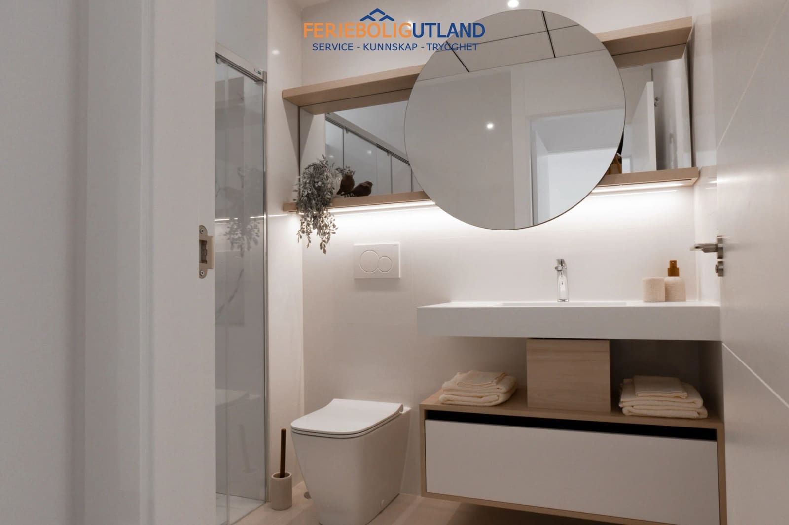 Apartamento de 2 habitaciones en Ciudad Quesada en venta con piscina garaje - 327.695 € (Ref: 10000939)