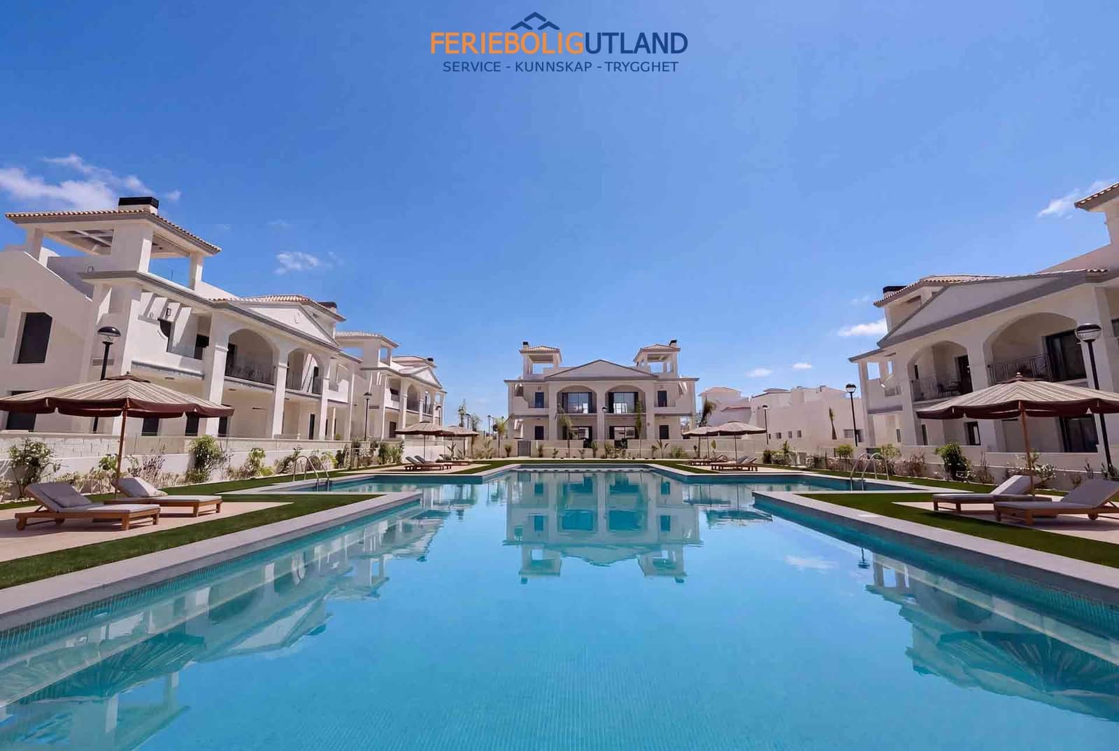 Apartamento de 2 habitaciones en Ciudad Quesada en venta con piscina garaje - 327.695 € (Ref: 10000939)