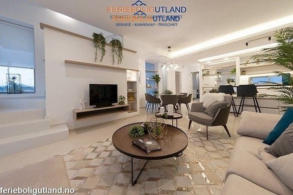 3 chambre Villa/Maison à vendre à Los Alcazares avec piscine garage - 560 021 € (Ref: 10000941)