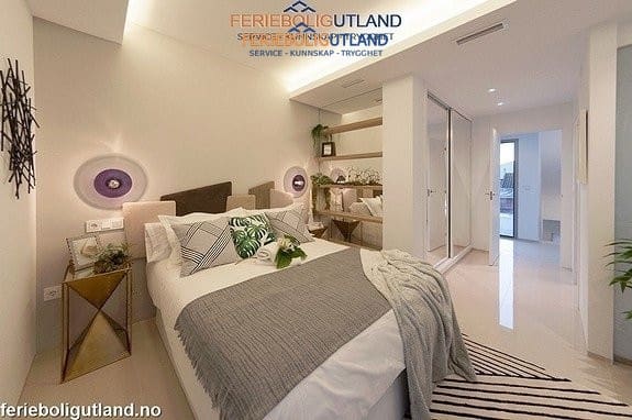 3 chambre Villa/Maison à vendre à Los Alcázares avec piscine garage - 560 021 € (Ref: 10000941)