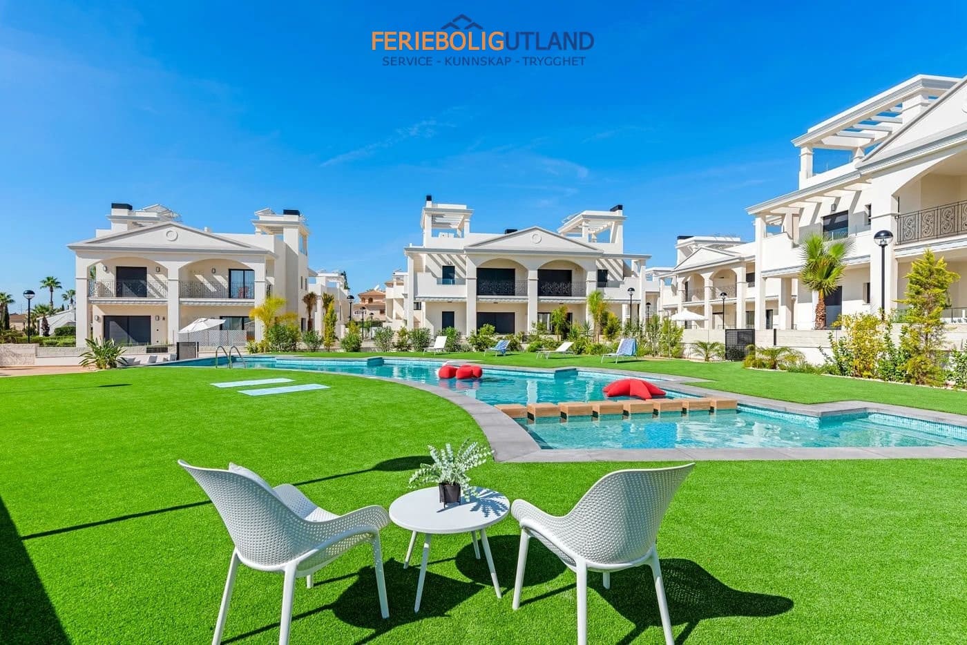 Apartamento de 3 habitaciones en Ciudad Quesada en venta con piscina garaje - 380.540 € (Ref: 10000942)