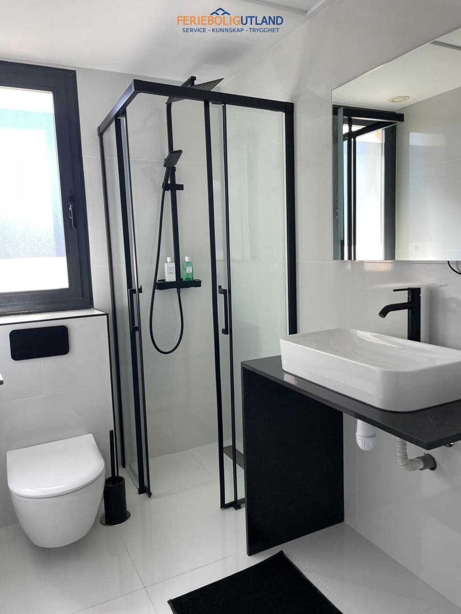 2 quarto Apartamento para venda em Villamartin com piscina garagem - 229 000 € (Ref: 10001058)