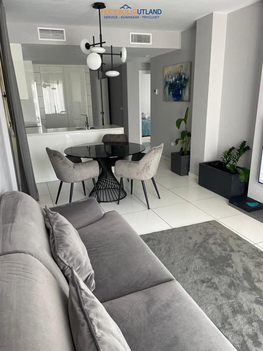 2 quarto Apartamento para venda em Villamartin com piscina garagem - 229 000 € (Ref: 10001058)