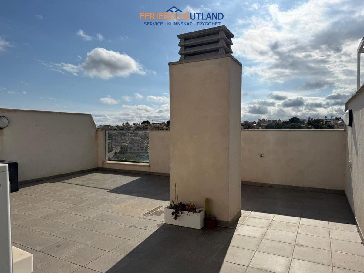 2 quarto Apartamento para venda em Villamartin com piscina garagem - 229 000 € (Ref: 10001058)