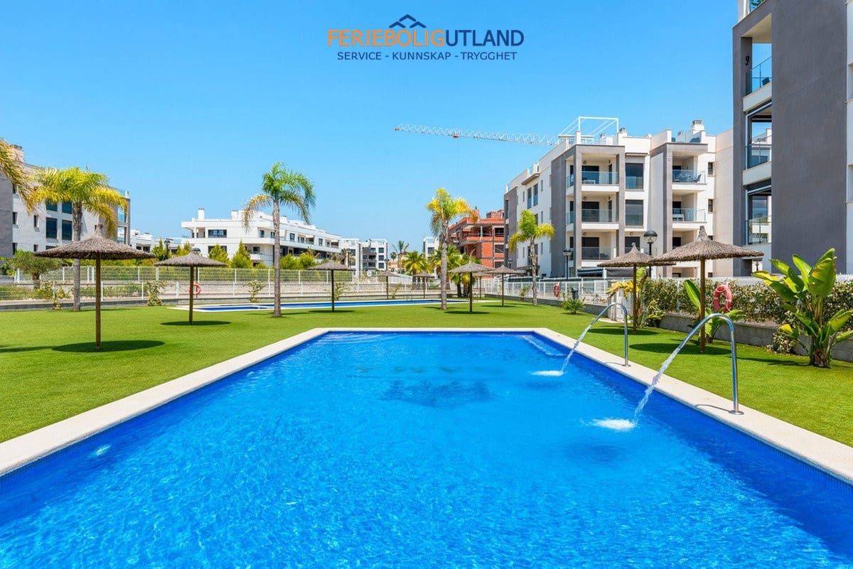 2 quarto Apartamento para venda em Villamartin com piscina garagem - 229 000 € (Ref: 10001058)