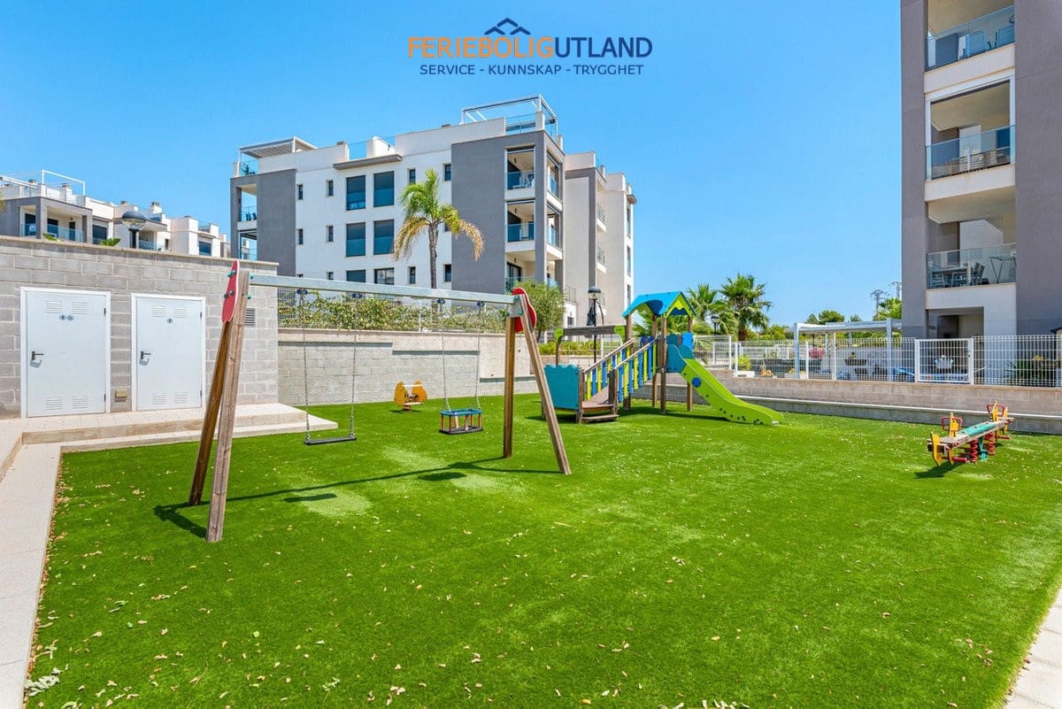 2 quarto Apartamento para venda em Villamartin com piscina garagem - 229 000 € (Ref: 10001058)