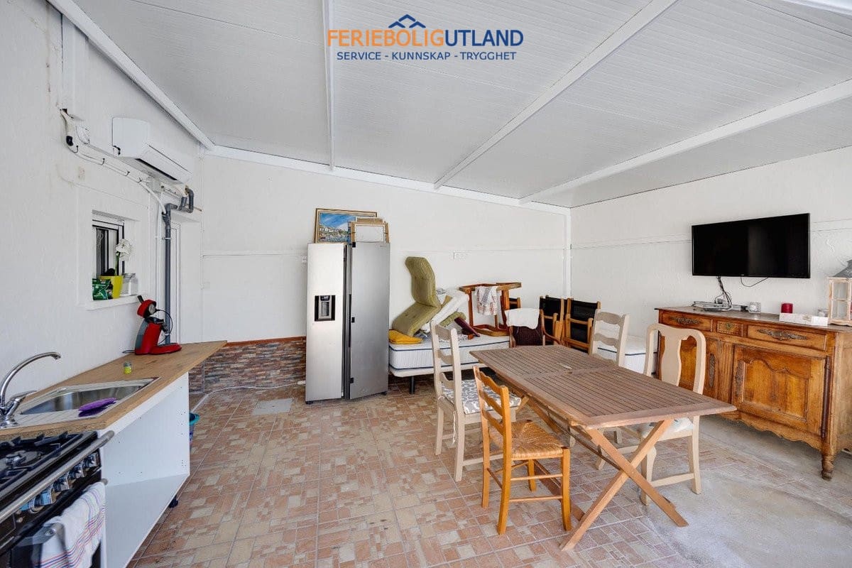 3 sypialnia Willa na sprzedaż w La Marina z basenem garażem - 279 969 € (Ref: 10001059)