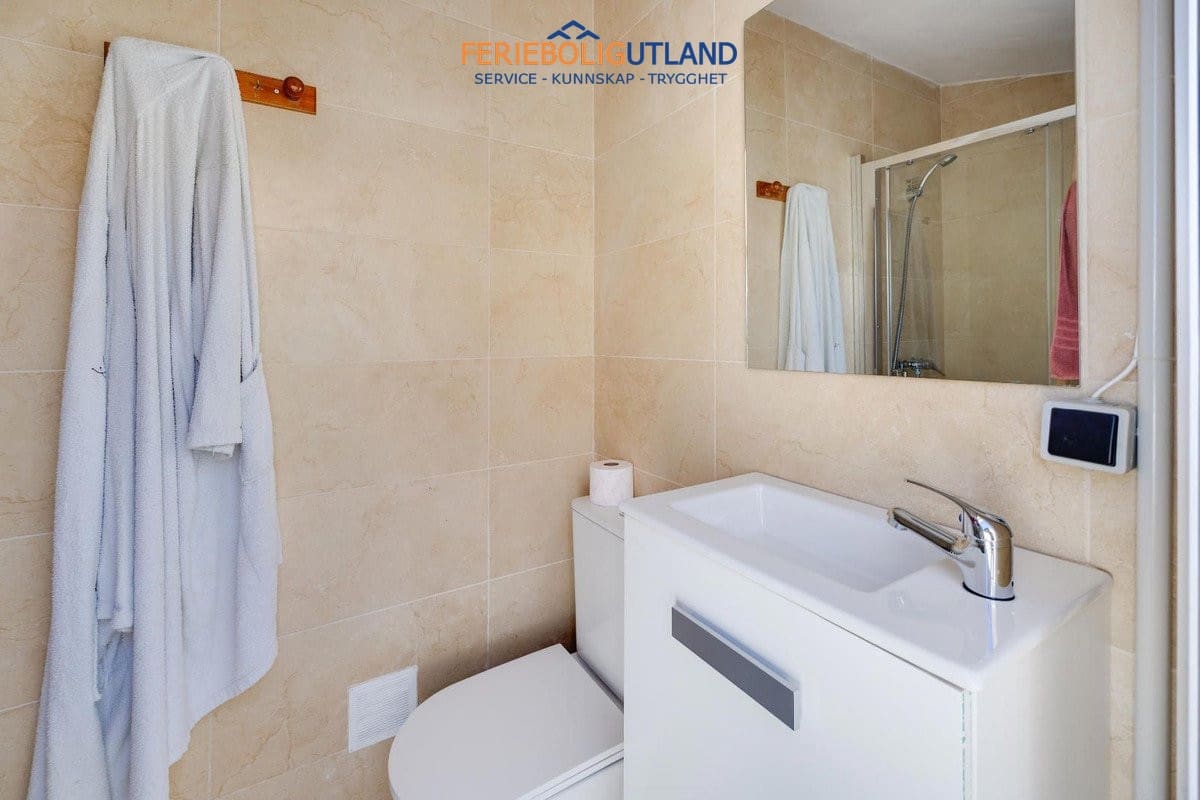3 sypialnia Willa na sprzedaż w La Marina z basenem garażem - 279 969 € (Ref: 10001059)