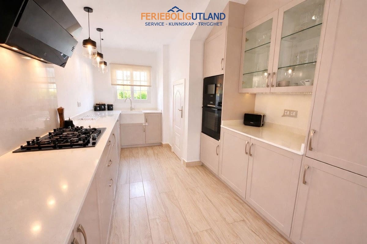 3 Zimmer Villa zu verkaufen in Los Dolses mit Pool Garage - 549.995 € (Ref: 10001060)