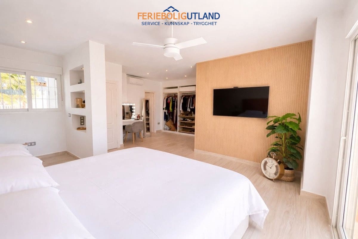 3 Zimmer Villa zu verkaufen in Los Dolses mit Pool Garage - 549.995 € (Ref: 10001060)