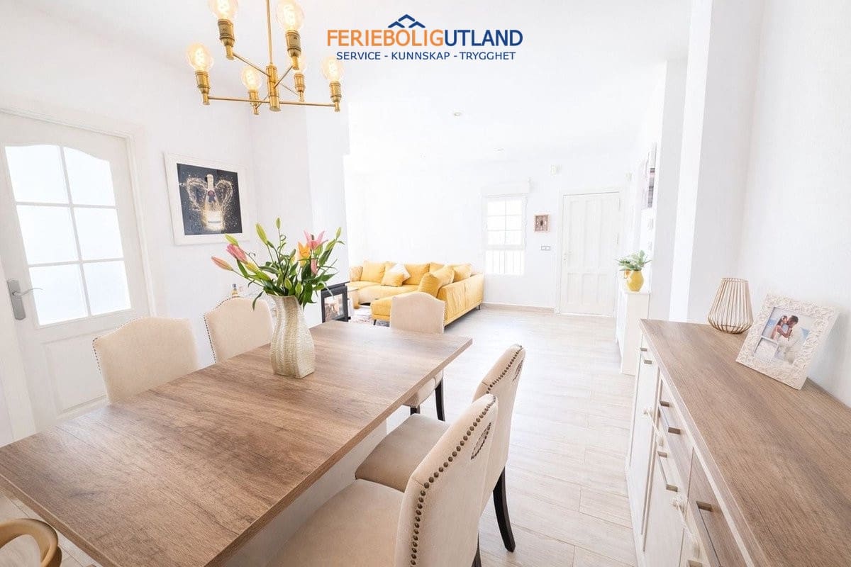 3 Zimmer Villa zu verkaufen in Los Dolses mit Pool Garage - 549.995 € (Ref: 10001060)