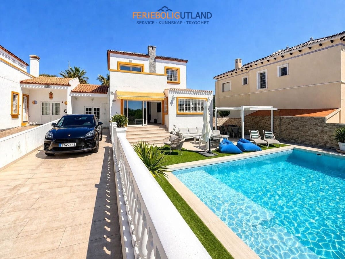3 Zimmer Villa zu verkaufen in Los Dolses mit Pool Garage - 549.995 € (Ref: 10001060)