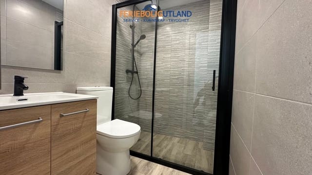 2 quarto Apartamento para venda em El Moncayo - El Pòrtic, Guardamar del Segura - 120 000 € (Ref: 10001061)